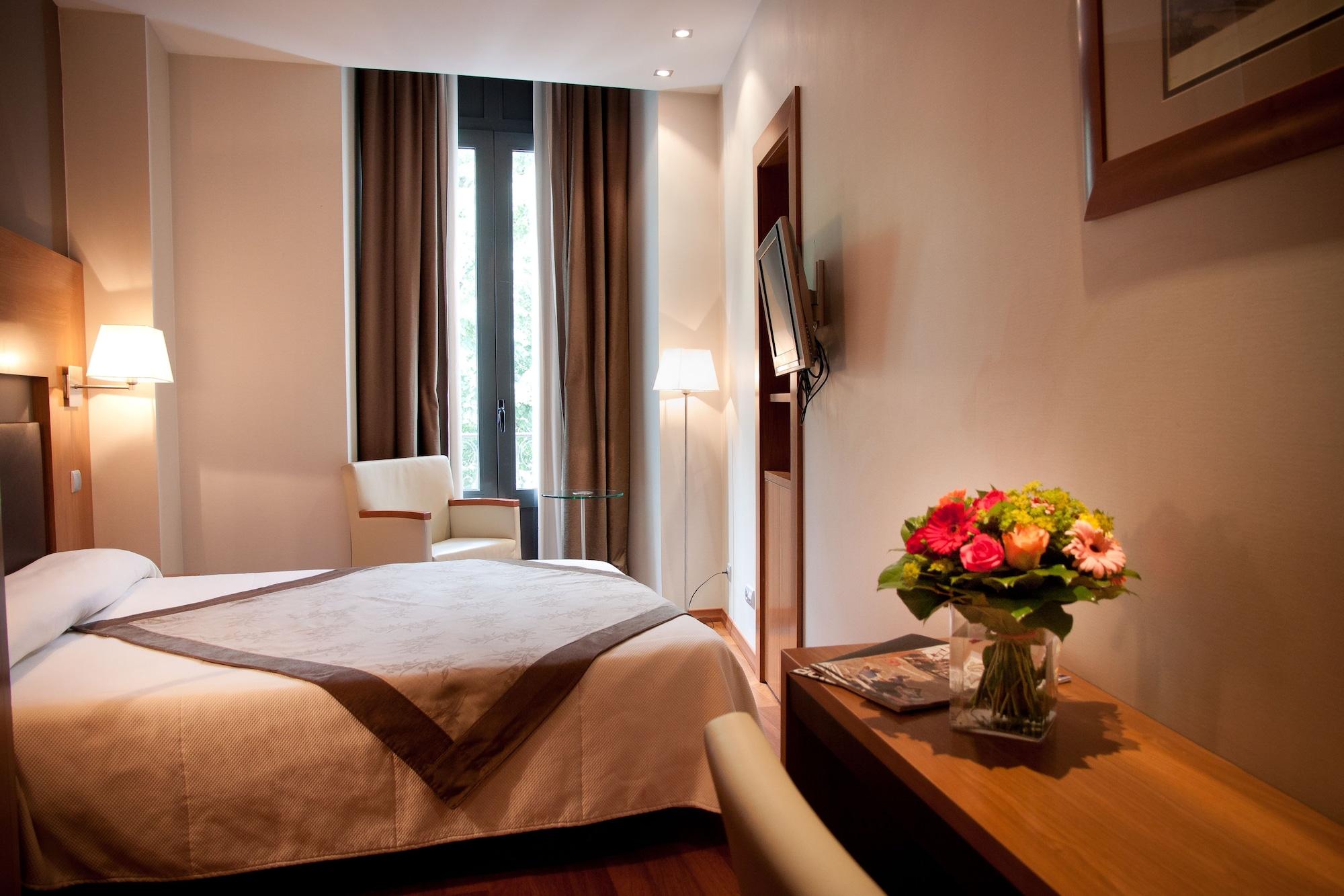 Alti Hotel Bagneres-de-Luchon Экстерьер фото