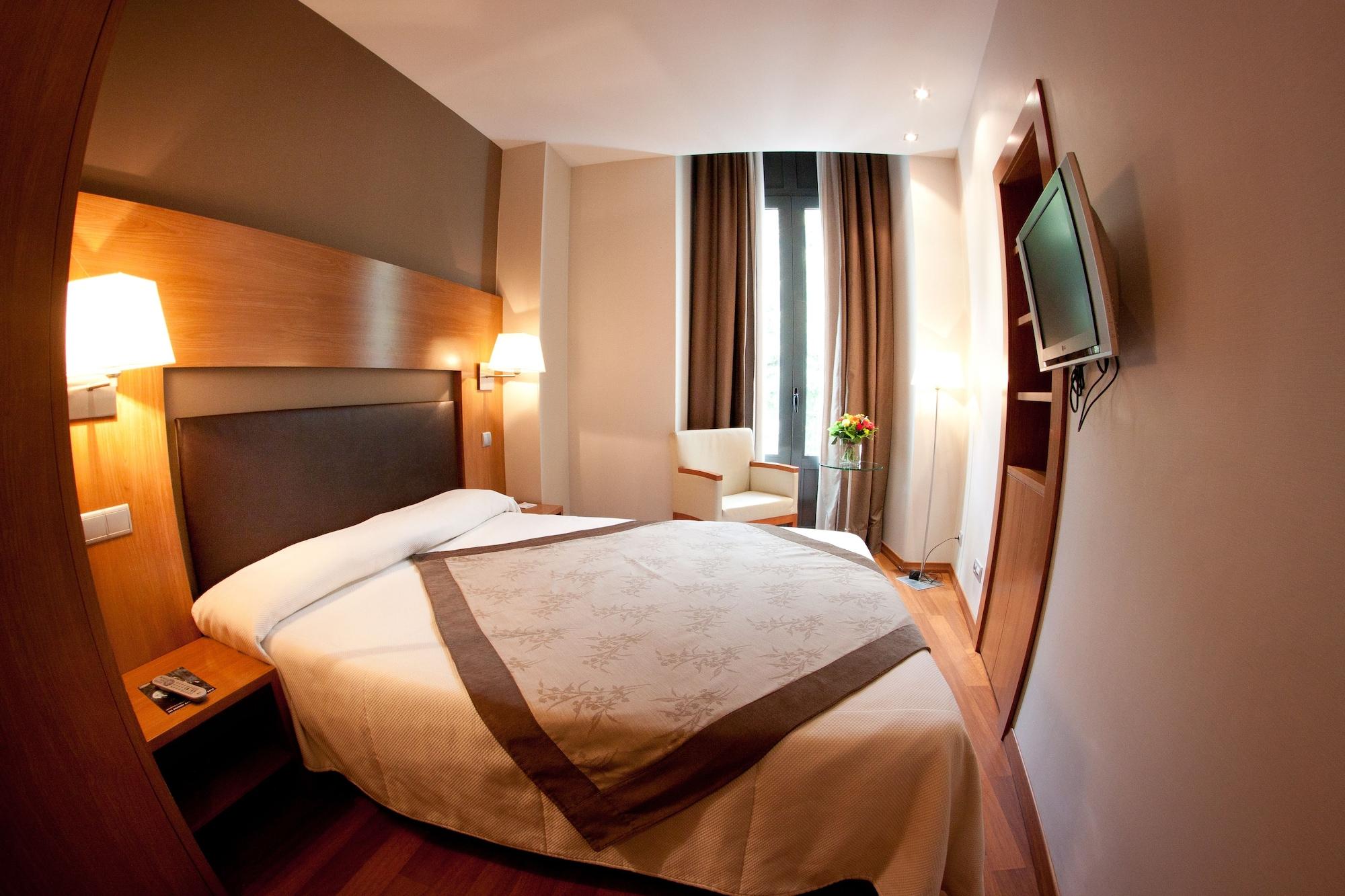 Alti Hotel Bagneres-de-Luchon Экстерьер фото