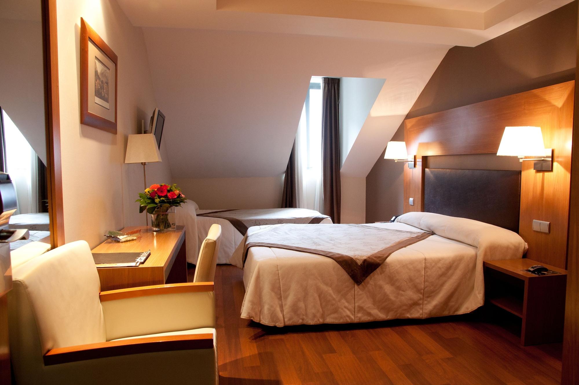 Alti Hotel Bagneres-de-Luchon Экстерьер фото
