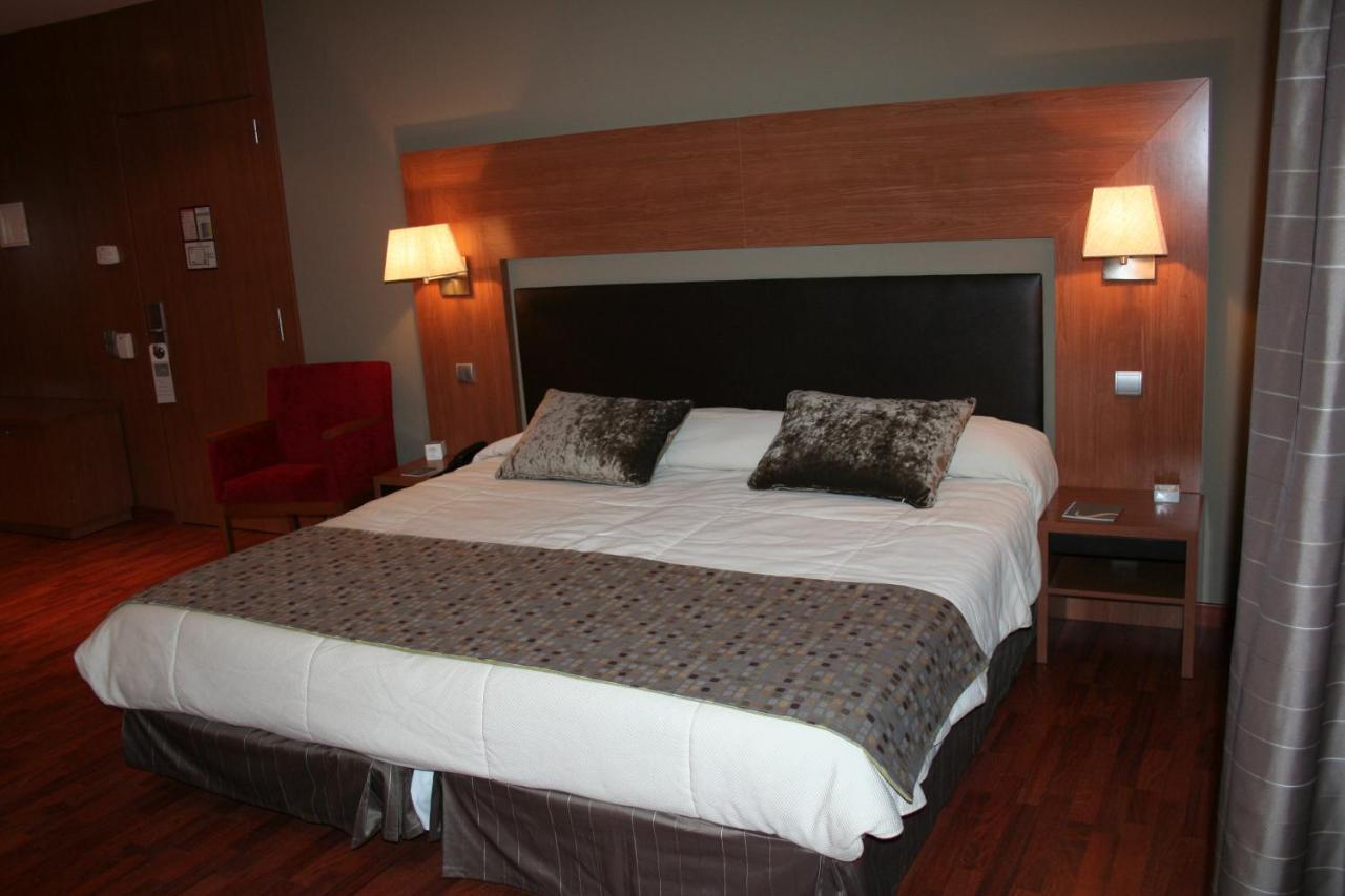 Alti Hotel Bagneres-de-Luchon Экстерьер фото